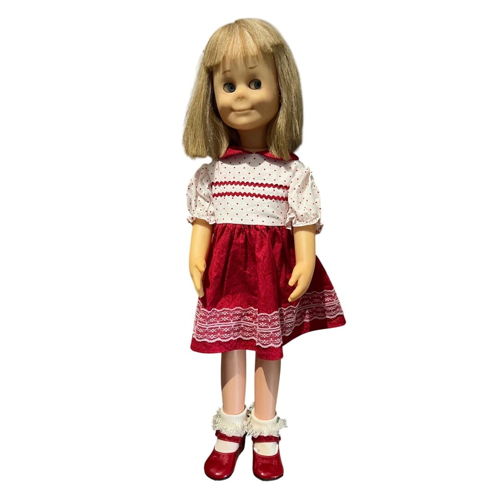 Vintage Mattel Chatty Cathy Doll Blonde Hair‎ Blue Eyes Red Holiday Dress 1960s